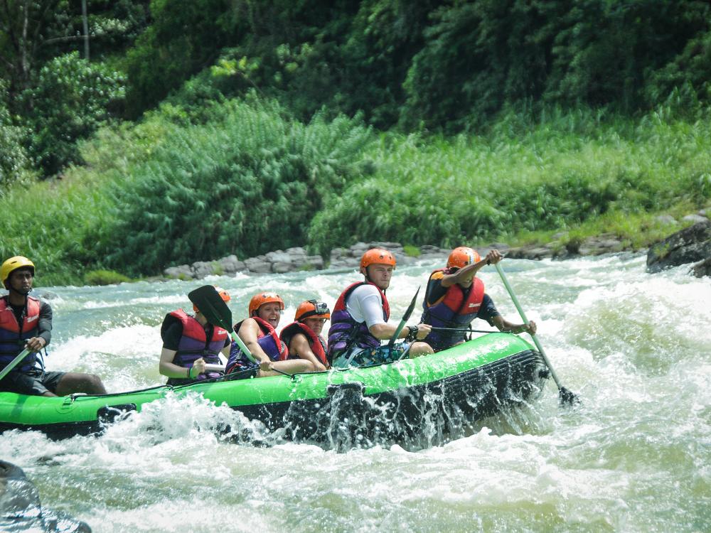 Rafting i Kithulgala