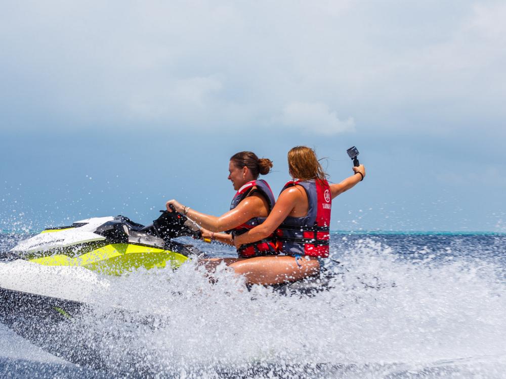 Jetski på Maldiverne