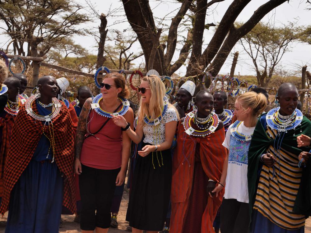 Besök i Masai-by