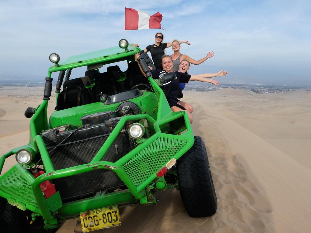 Strand buggy i Huacachina