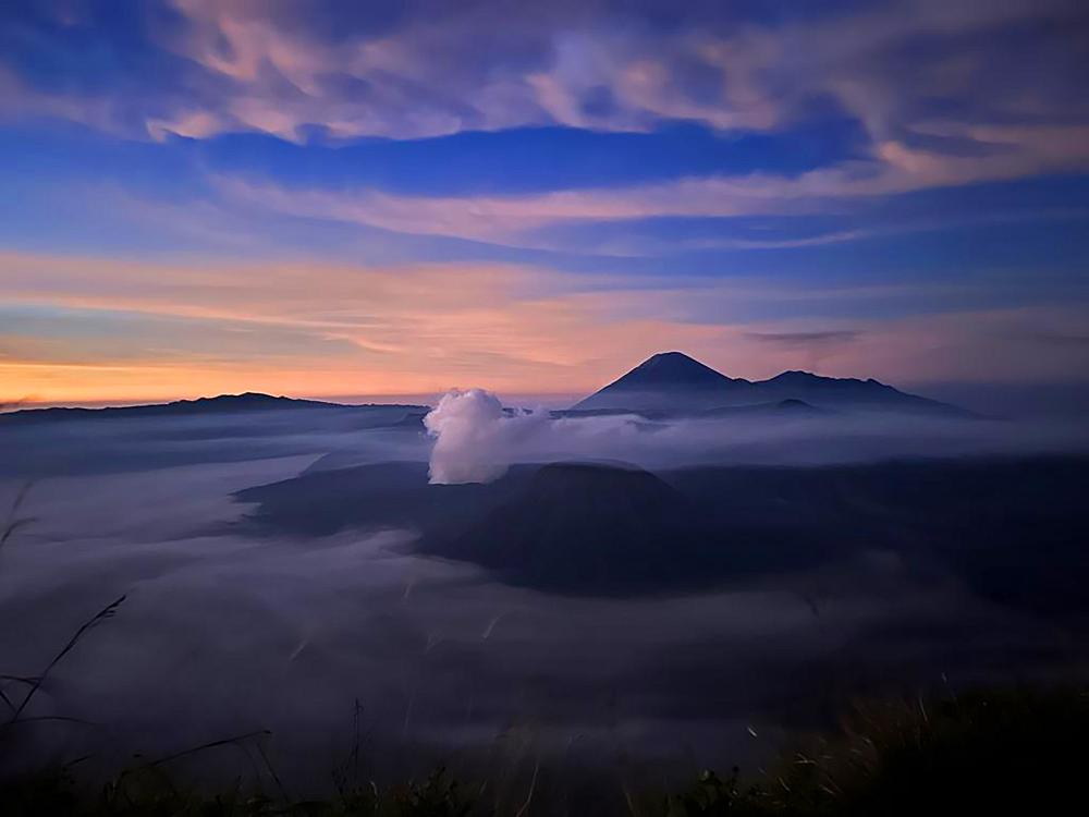 Soluppgång Bromo vulkaner