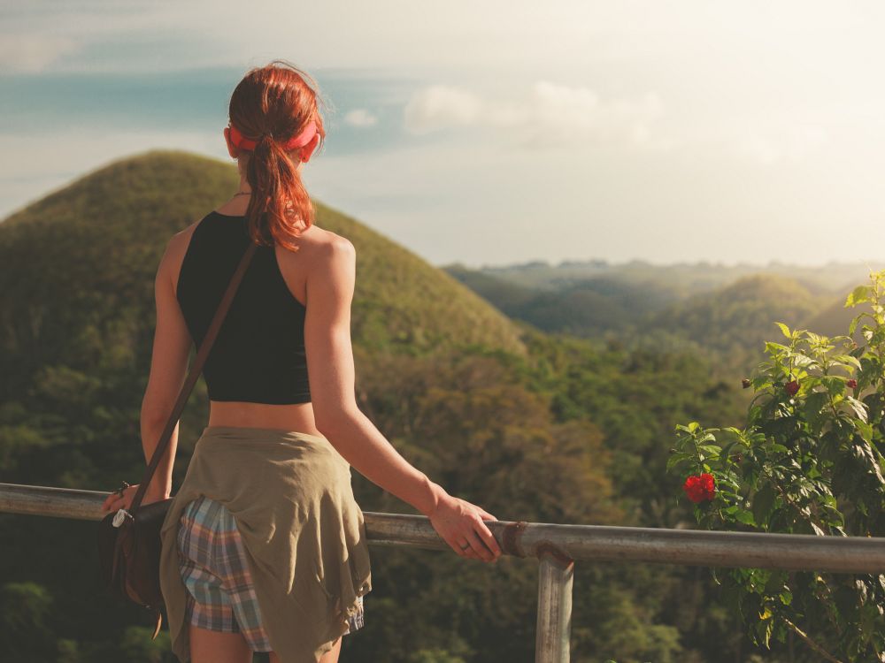 Utsikt över de vackra Chocolate Hills