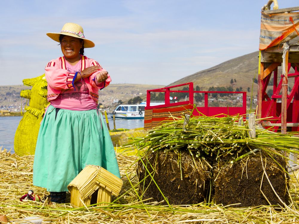 Uros folket vid Lake Titicaca 