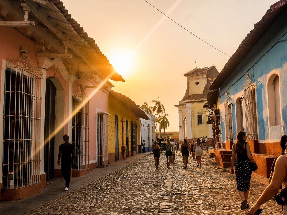 Vacker gata i Trinidad